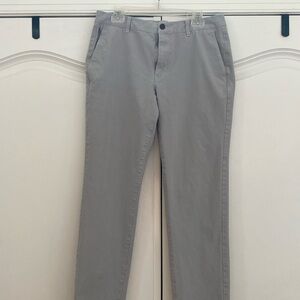 Bonobos Chinos in gray. Slim fit. 34x34.